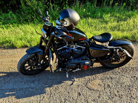 2010 Harley-Davidson Sportster 883, чёрный, 650000 рублей, вид 3