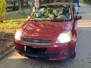 2006 Ford Fiesta Mk5, красный, 300000 рублей, вид 3