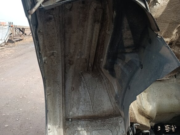 1998 Mitsubishi Minicab, серый, 2150000 рублей - вид 13