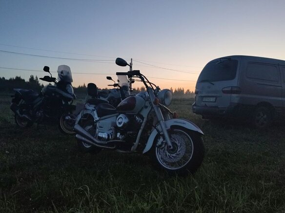 2001 Yamaha XVS400 Drag Star, белый, 350000 рублей - вид 1
