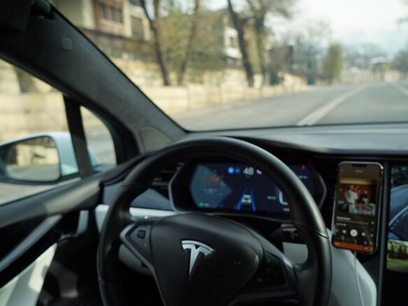 2019 Tesla Model X Long Range Plus I, белый, 6100000 рублей - вид 20
