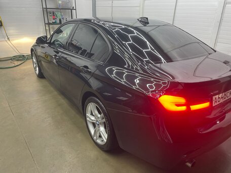 2015 BMW 3 серии 320i xDrive VI (F3x), чёрный, 2100000 рублей, вид 5