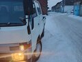 1991 Toyota HiAce, белый, 500000 рублей - вид 3