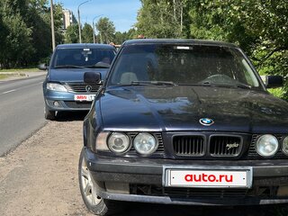 1995 BMW 5 серии 520i III (E34), фиолетовый, 260000 рублей, вид 4