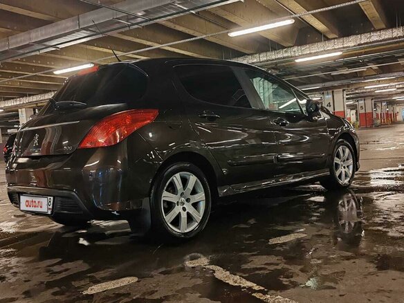 2011 Peugeot 308 I Рестайлинг, коричневый, 650000 рублей - вид 9