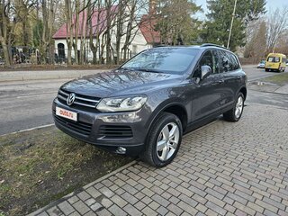 2011 Volkswagen Touareg II, коричневый, 2449000 рублей, вид 2