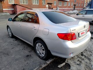 2010 Toyota Corolla X (E140, E150), серебристый, 1230000 рублей, вид 3