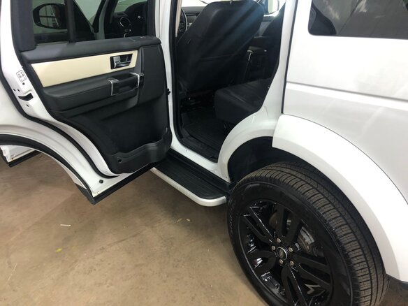 2014 Land Rover Discovery IV Рестайлинг, белый, 5575000 рублей - вид 18