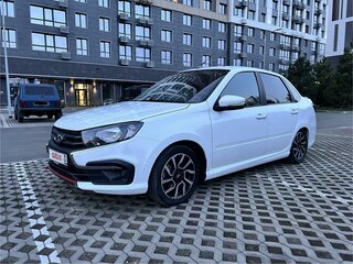 2020 Lada (ВАЗ) Granta Drive Active I Рестайлинг, белый, 960000 рублей, вид 1