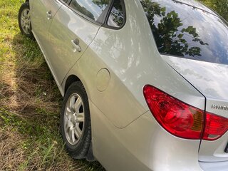 2009 Hyundai Elantra IV (HD), серебристый, 790000 рублей, вид 4