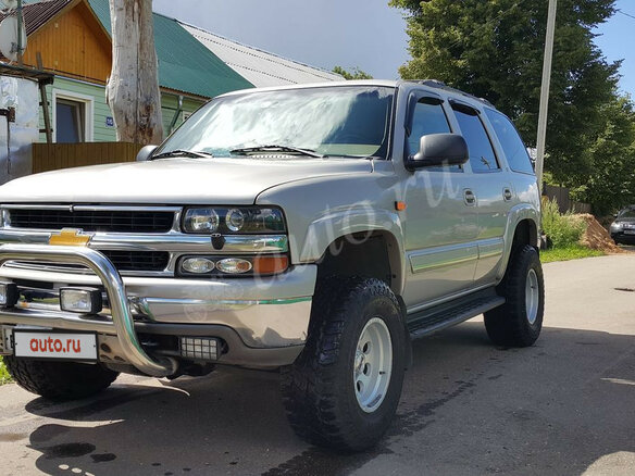 2004 Chevrolet Tahoe, серебристый - вид 3