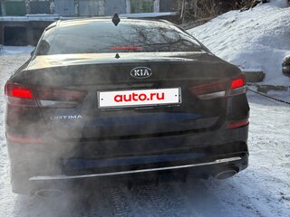 2019 Kia Optima IV Рестайлинг, синий, 1500000 рублей, вид 3
