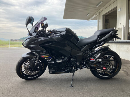 2021 Kawasaki Ninja 1000 SX, чёрный, 1100000 рублей, вид 2