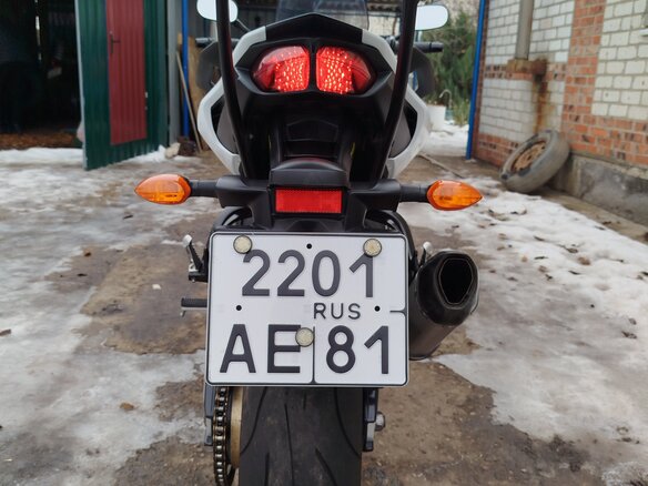 2012 Yamaha FZ8, серебристый, 800000 рублей - вид 8