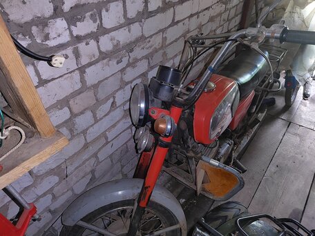 1979 Jawa 350/634, красный, 200000 рублей, вид 1