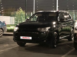 2012 Mitsubishi Outlander III, чёрный, 1300000 рублей, вид 1