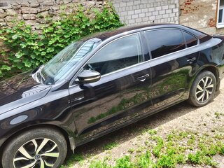 2013 Volkswagen Jetta VI, чёрный, 1050000 рублей, вид 4