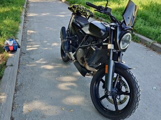 2019 Husqvarna Svartpilen 701, чёрный, 700000 рублей, вид 4