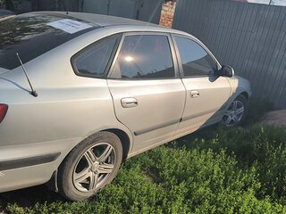 2005 Hyundai Elantra III (XD2) Рестайлинг, серебристый, 500000 рублей, вид 4