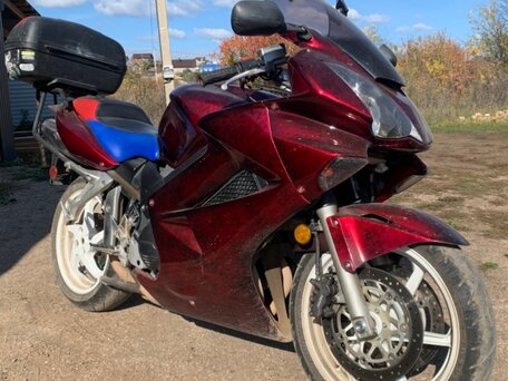 2007 Honda VFR 800, красный, 550000 рублей, вид 2