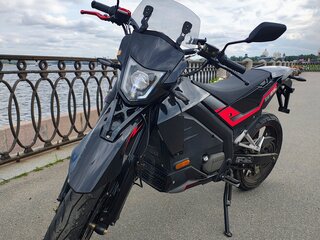 Tinbot (Kollter) E-CROSS ES1