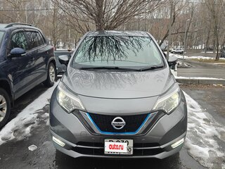 2018 Nissan Note e-Power II Рестайлинг, серый, 1450000 рублей, вид 1