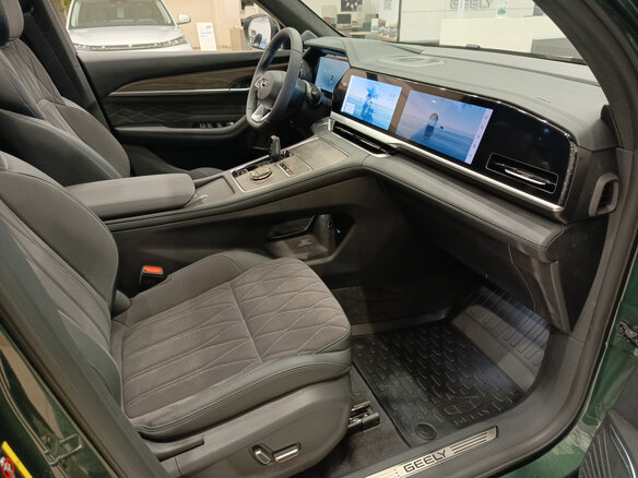 2025 Geely Monjaro I, зелёный - вид 4