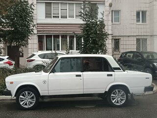1998 Lada (ВАЗ) 2105, белый, 206000 рублей, вид 4