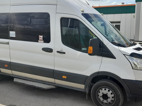 2018 Ford Transit, белый, 2600000 рублей, вид 3
