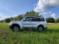 2001 Mitsubishi Montero III, серый, 680000 рублей - вид 6