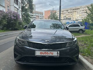 2019 Kia Optima IV Рестайлинг, серый, 2600000 рублей, вид 3