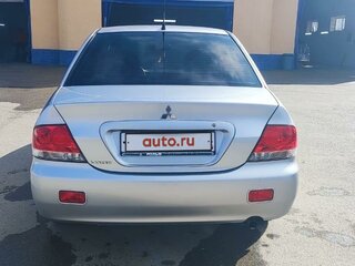 2004 Mitsubishi Lancer IX, серебристый, 675000 рублей, вид 2