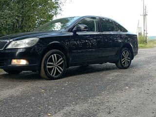 2012 Skoda Octavia II (A5) Рестайлинг, чёрный, 1200000 рублей, вид 1