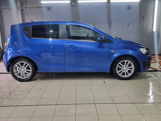 2013 Chevrolet Aveo II, синий, 680000 рублей, вид 4