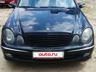2003 Mercedes-Benz E-Класс 240 III (W211, S211), чёрный, 500000 рублей, вид 3