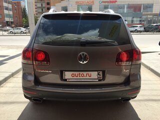 2007 Volkswagen Touareg I Рестайлинг, серый, 799000 рублей, вид 4