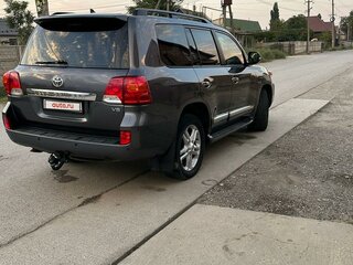 2013 Toyota Land Cruiser 200 Series Рестайлинг 1, серый, 4200000 рублей, вид 5