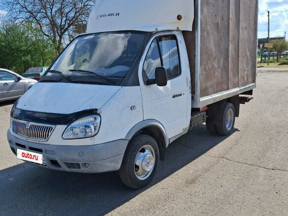 2004 ГАЗ ГАЗель (3302), белый, 540000 рублей - вид 2