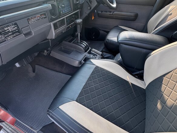 1990 Toyota Land Cruiser Prado 70 Series, оранжевый - вид 12