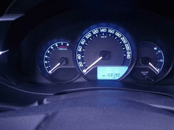 2013 Toyota Corolla XI (E160, E170, E180), чёрный, 1650000 рублей - вид 6