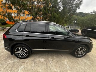 2021 Volkswagen Tiguan II Рестайлинг, чёрный, 2900000 рублей, вид 2