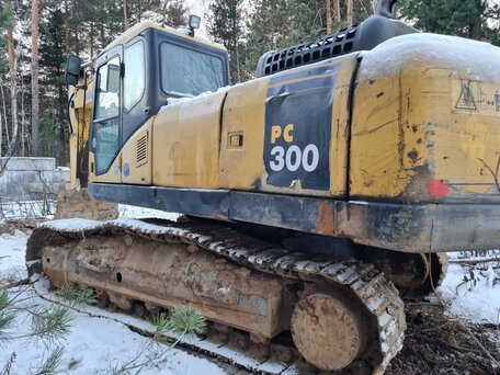 2004 Komatsu PC300, жёлтый, 3500000 рублей, вид 1