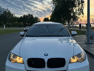 2010 BMW X6 50i 8-speed I (E71), белый, 1750000 рублей, вид 2