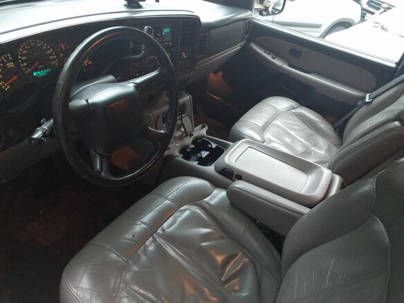 2002 Chevrolet Tahoe II, чёрный - вид 9