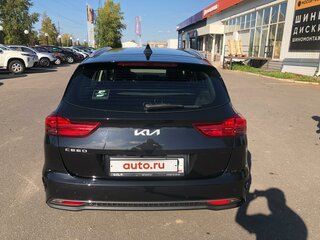 2021 Kia Ceed III Рестайлинг, чёрный, 2200000 рублей, вид 4