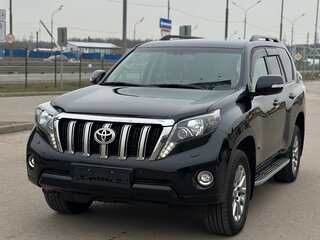 2017 Toyota Land Cruiser Prado 150 Series Рестайлинг 1, чёрный, 5100000 рублей, вид 1