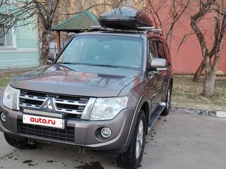 2013 Mitsubishi Pajero IV Рестайлинг 1, коричневый, 2450000 рублей, вид 3