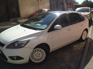 2010 Ford Focus II Рестайлинг, белый, 560000 рублей, вид 1