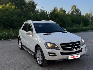 2011 Mercedes-Benz M-Класс 350 II (W164) Рестайлинг, белый, 1613000 рублей, вид 4
