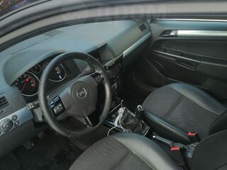 2010 Opel Astra H Рестайлинг, чёрный, 600000 рублей, вид 5